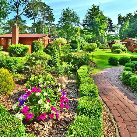 Vakantiehuis Holiday House Near The Sea Swimming Pool Mielno *